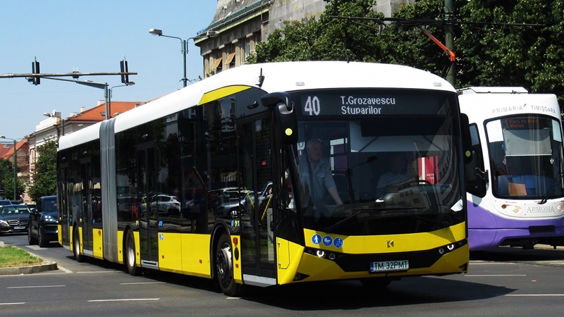 TM 32 PMT-1.JPG