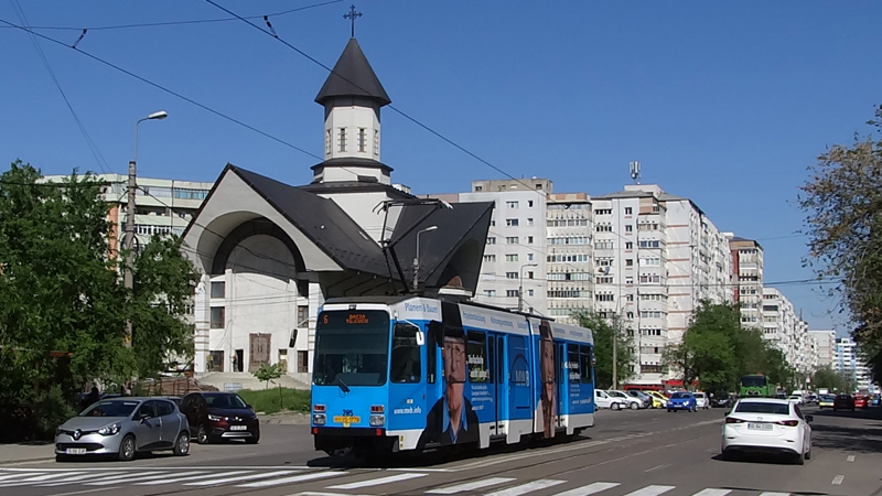 285.JPG