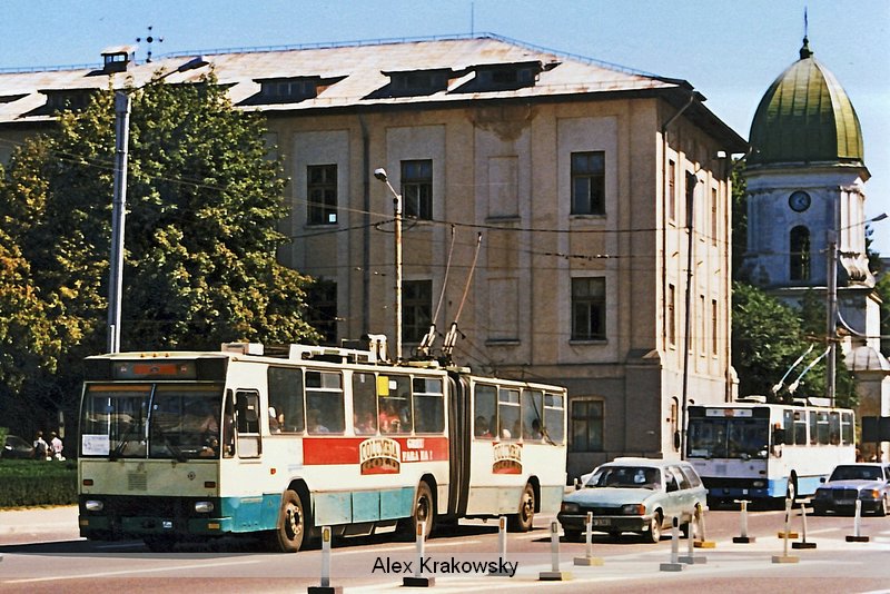 180734 29081996 independentei 406.jpg