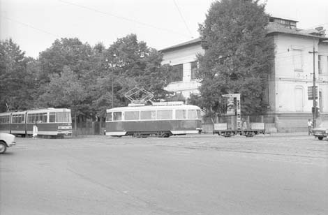 81-085-009.jpg