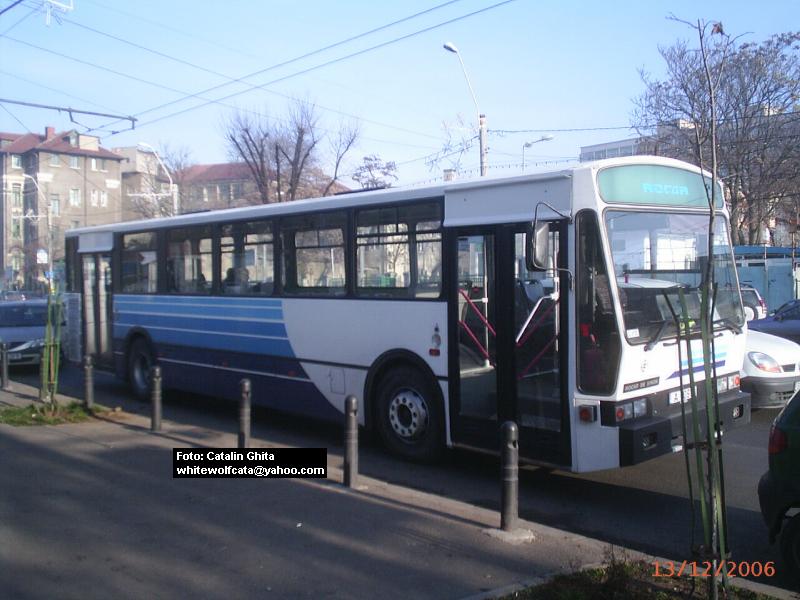 RF_BUS-0018.jpg