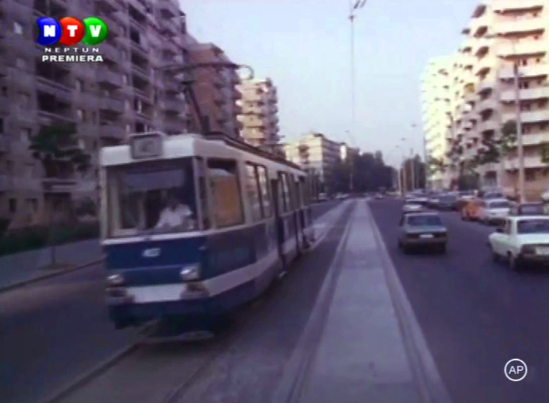 Acasa (1984).mkv_20150113_001826.578.jpg