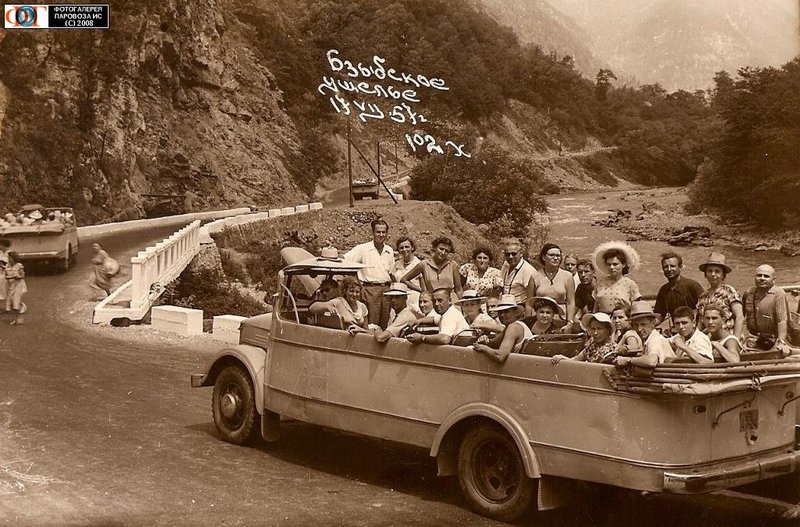 autobarca sovietica 17.VII.1957.jpg