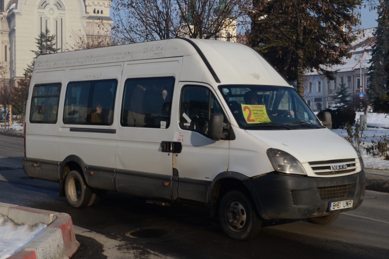 B81UWR_dubaIveco_2.JPG