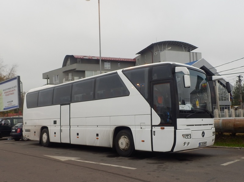B 200 MRT-6.JPG