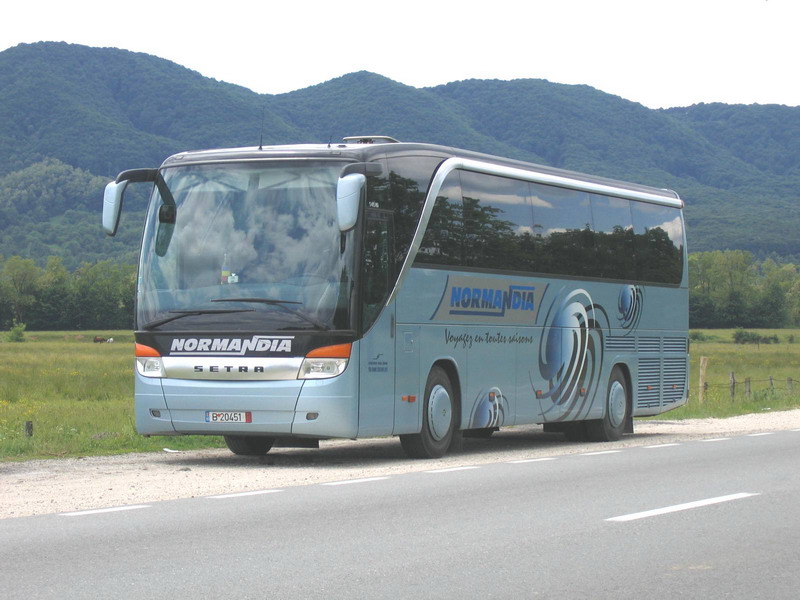 B 20451..jpg