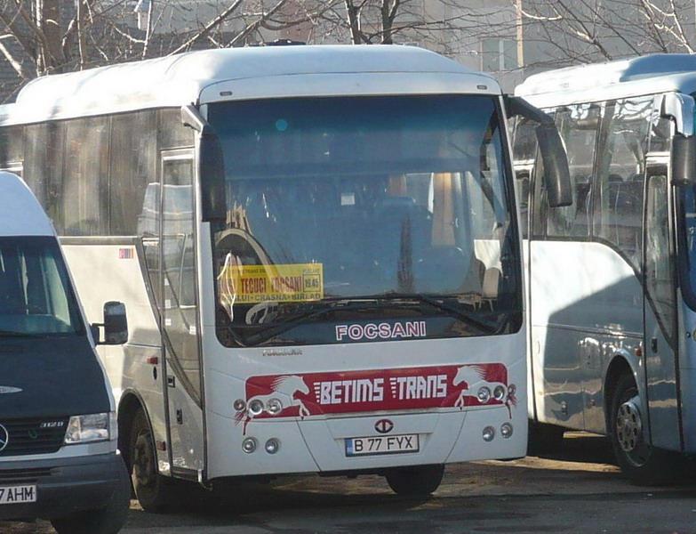B 77 FYX 1.jpg