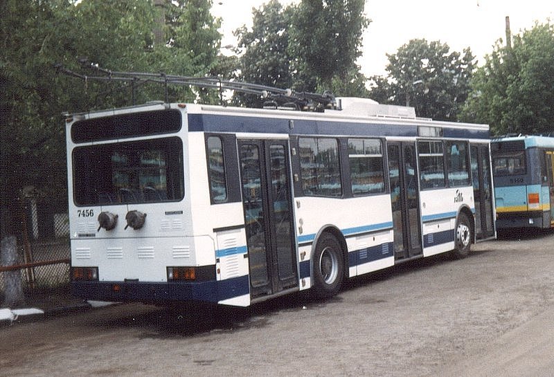 dnp6e93m7mng.jpg