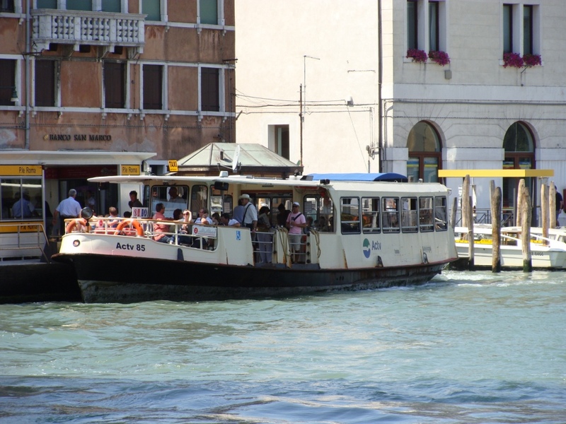 DSC08213.JPG