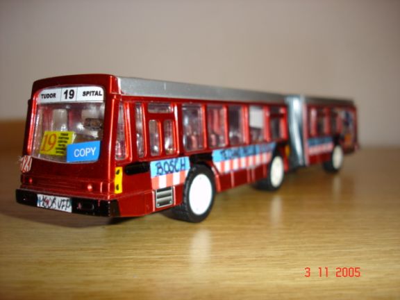 FBW 121.JPG