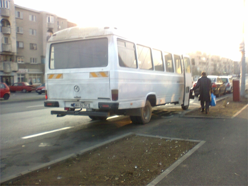 mercedes benz 0309.jpg