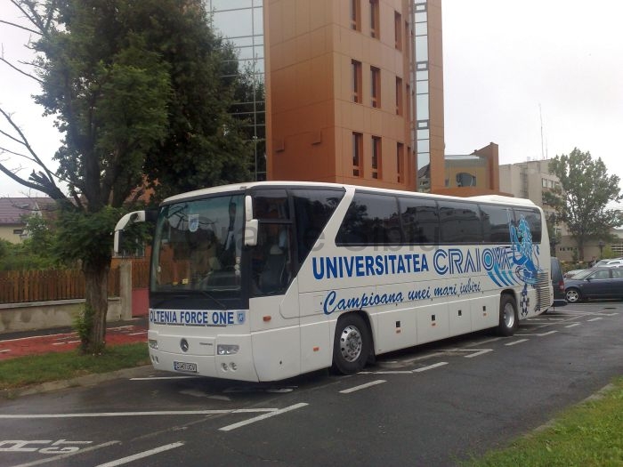Mercedes-benz Tourismo.jpg