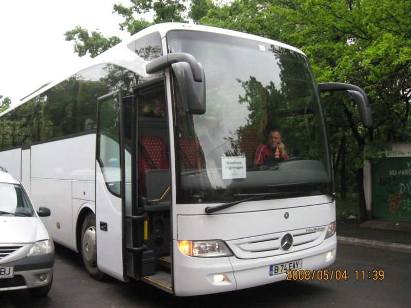 Mercedes-Benz Tourismo B 74 EAY (800x600) 4.JPG