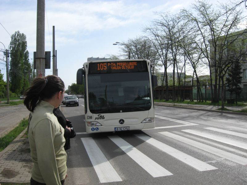Mercedes Citaro 2 #4700 (B 82 CYU) 800x600.JPG