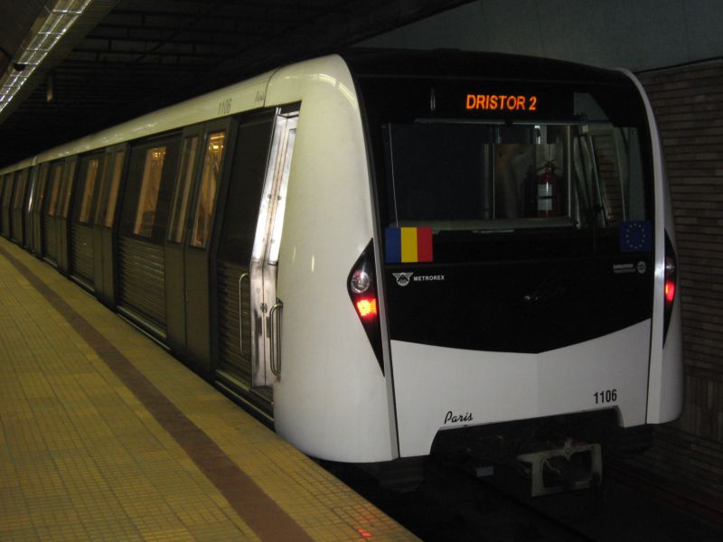 Paris 1106-2106 pe M1 (800x600).JPG