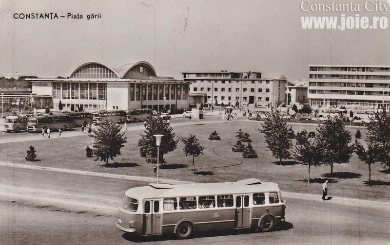 piata-garii-cfr-constanta-veche-www-joie_-ro-03-1963.jpg
