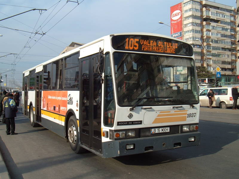 Rocar de Simon U412-260 1037 (linia 105).jpg