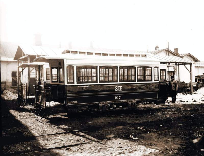 sepia.tramvaie.uzina.08.JPG