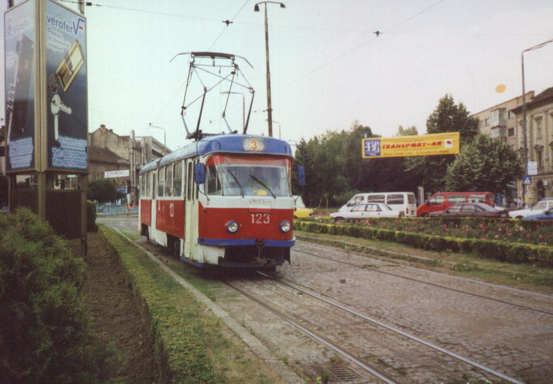 t4r-123_1.jpg