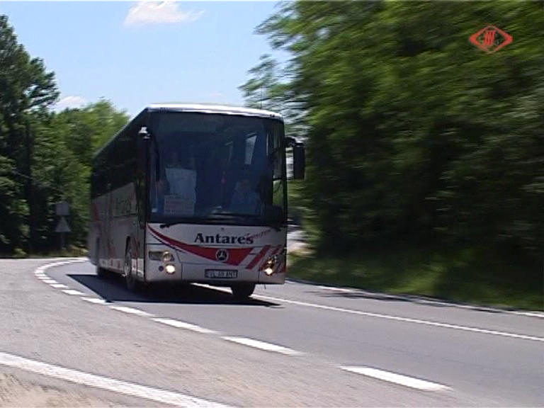 vl49ant_mercedes_benz_intouro_898.jpg