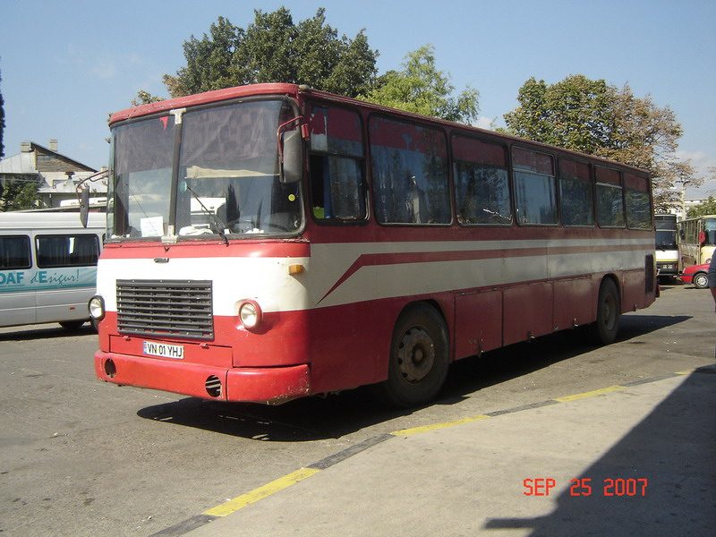 VN 01 YHJ 1.jpg