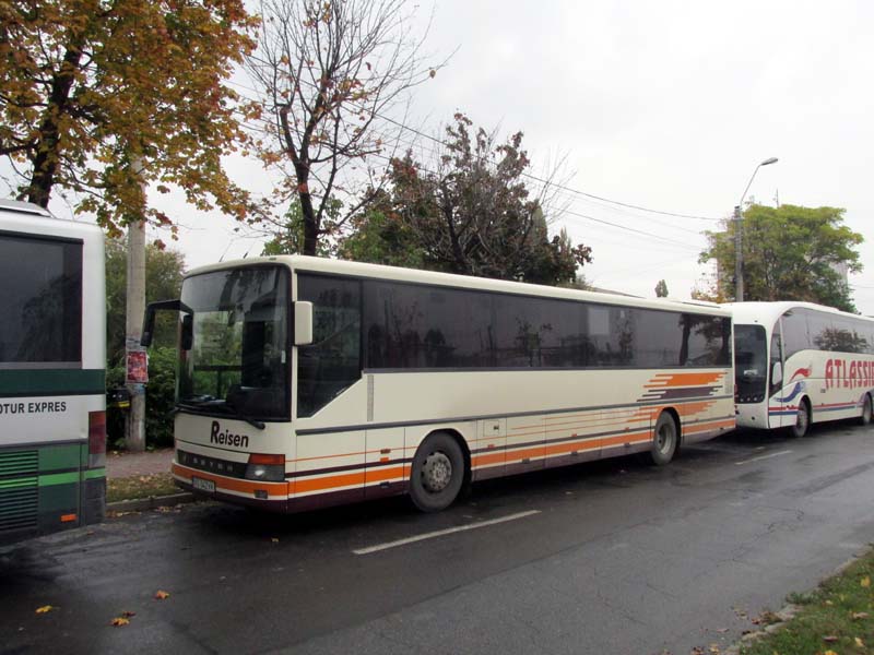 VS 04 ZYK.jpg
