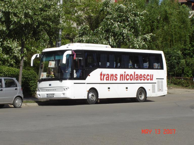 x B 45 UYH 5.JPG
